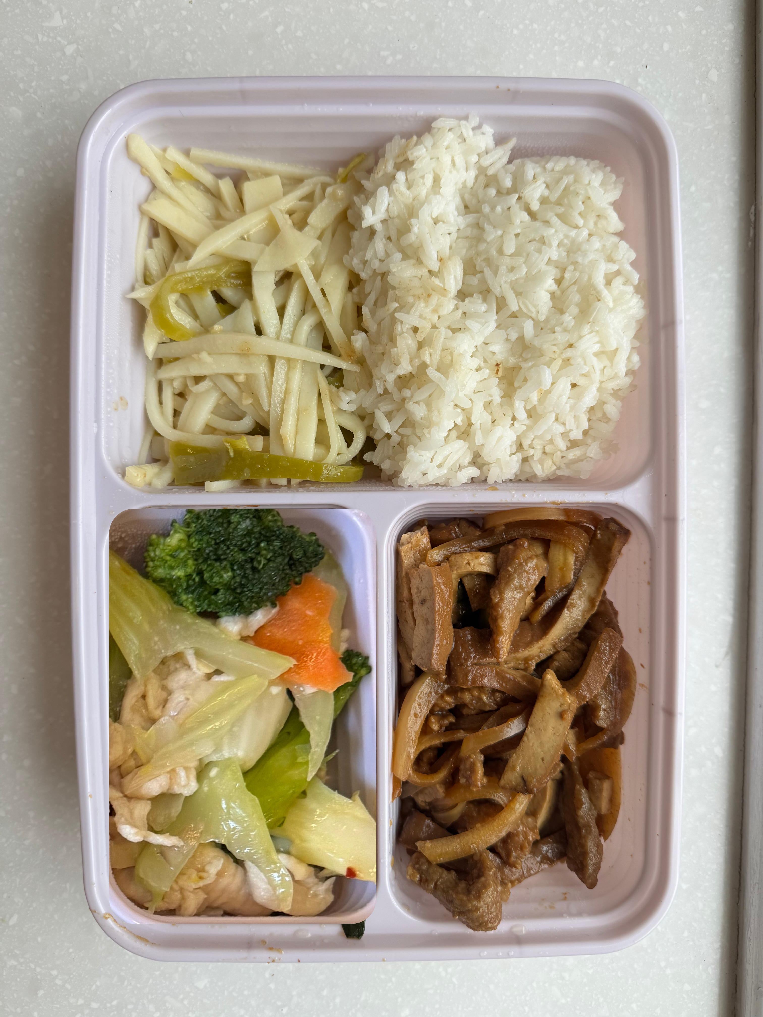 Combo #2: Pork with Bean Curd, Chicken with Mixed Veg, Shredded Potato with Vinegar